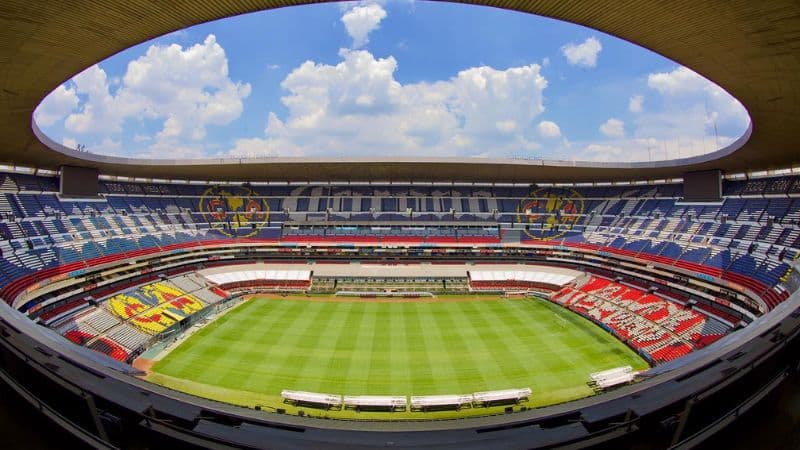 Bên trong của sân vận động Estadio Azteca - México